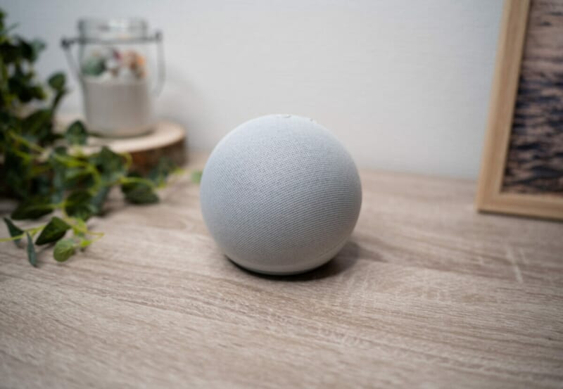 Echo Dot レビュー｜初めてのAlexaにおすすめ！第5世代と第4世代の違い・音質について
