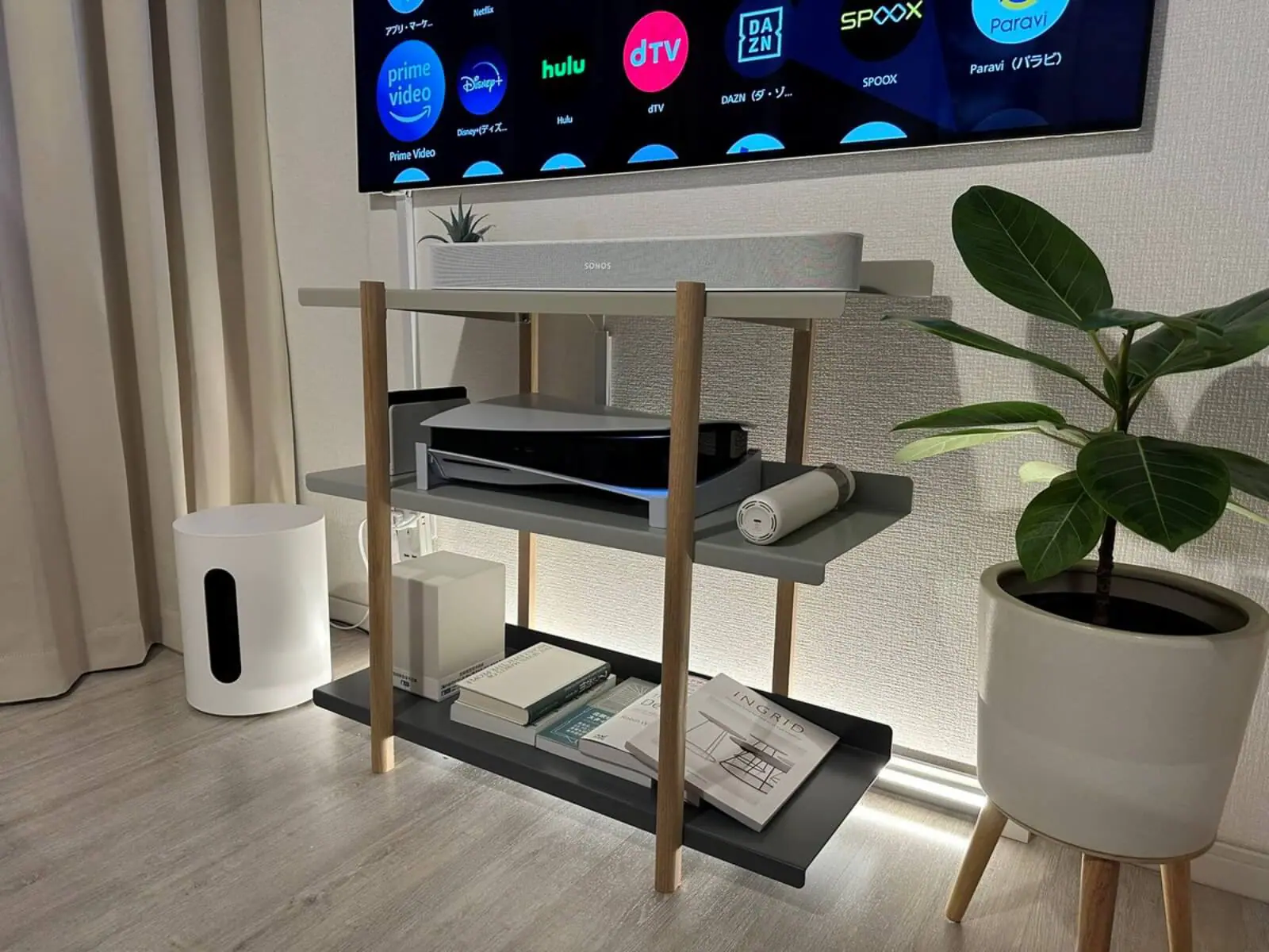ウォールフィットテレビ LW1 レビュー｜壁掛けテレビの新たな選択肢