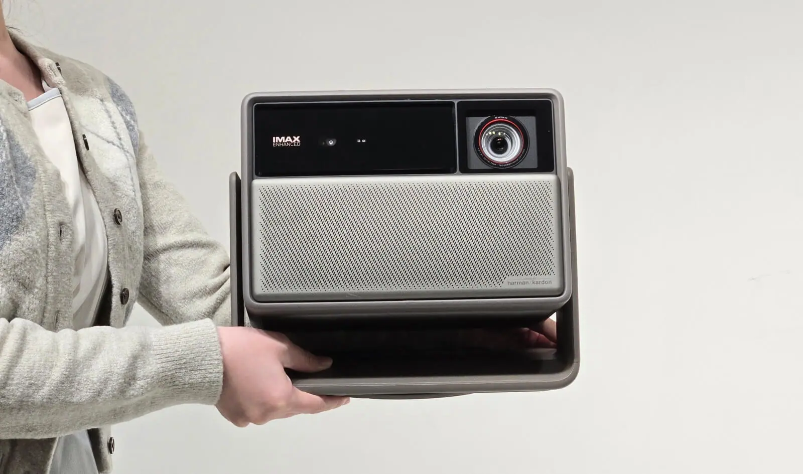 XGIMI HORIZON 20 Pro レビュー｜映像視聴からゲームまでフルに