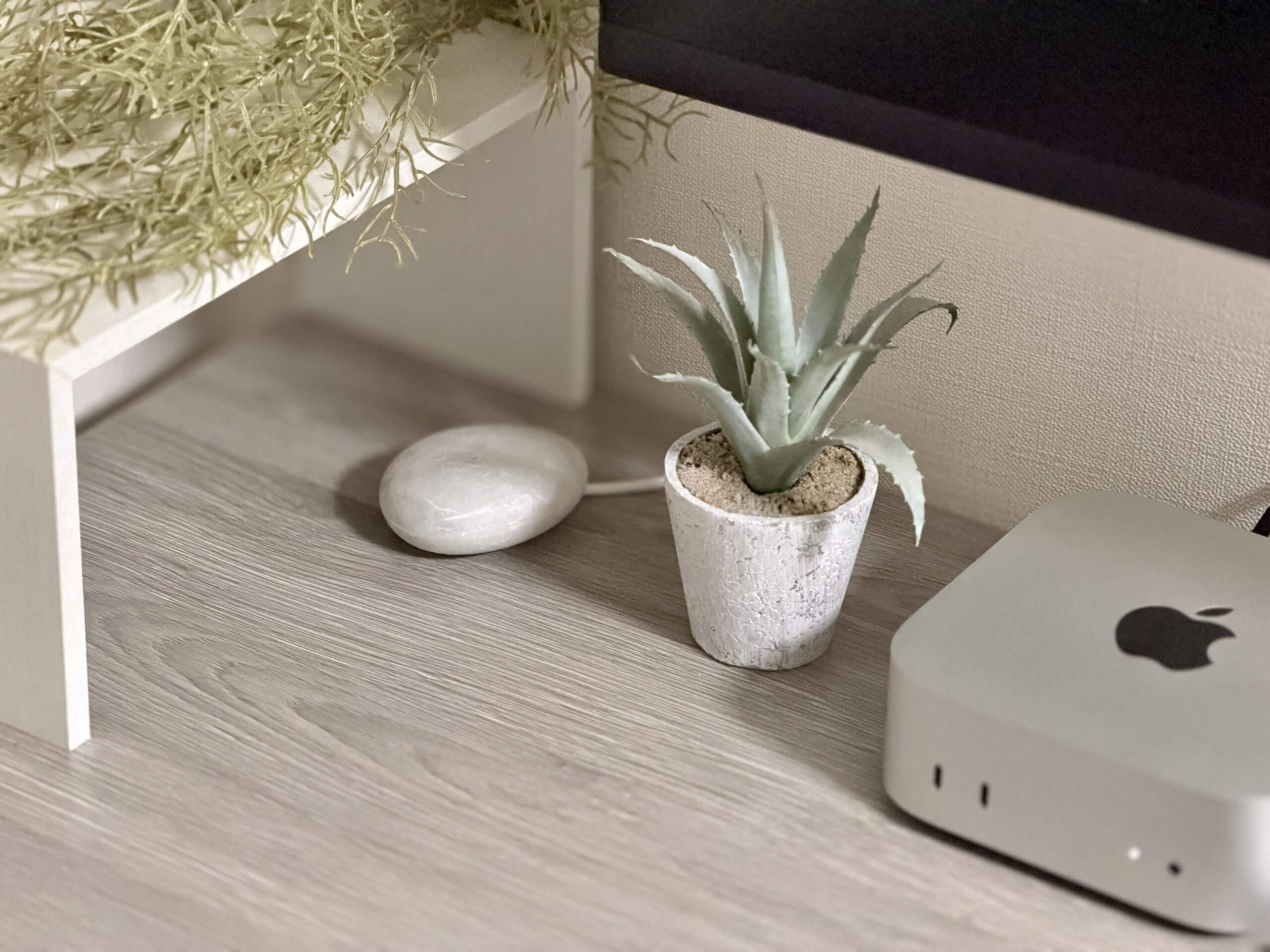 リビングボードに自然に溶け込むLapis