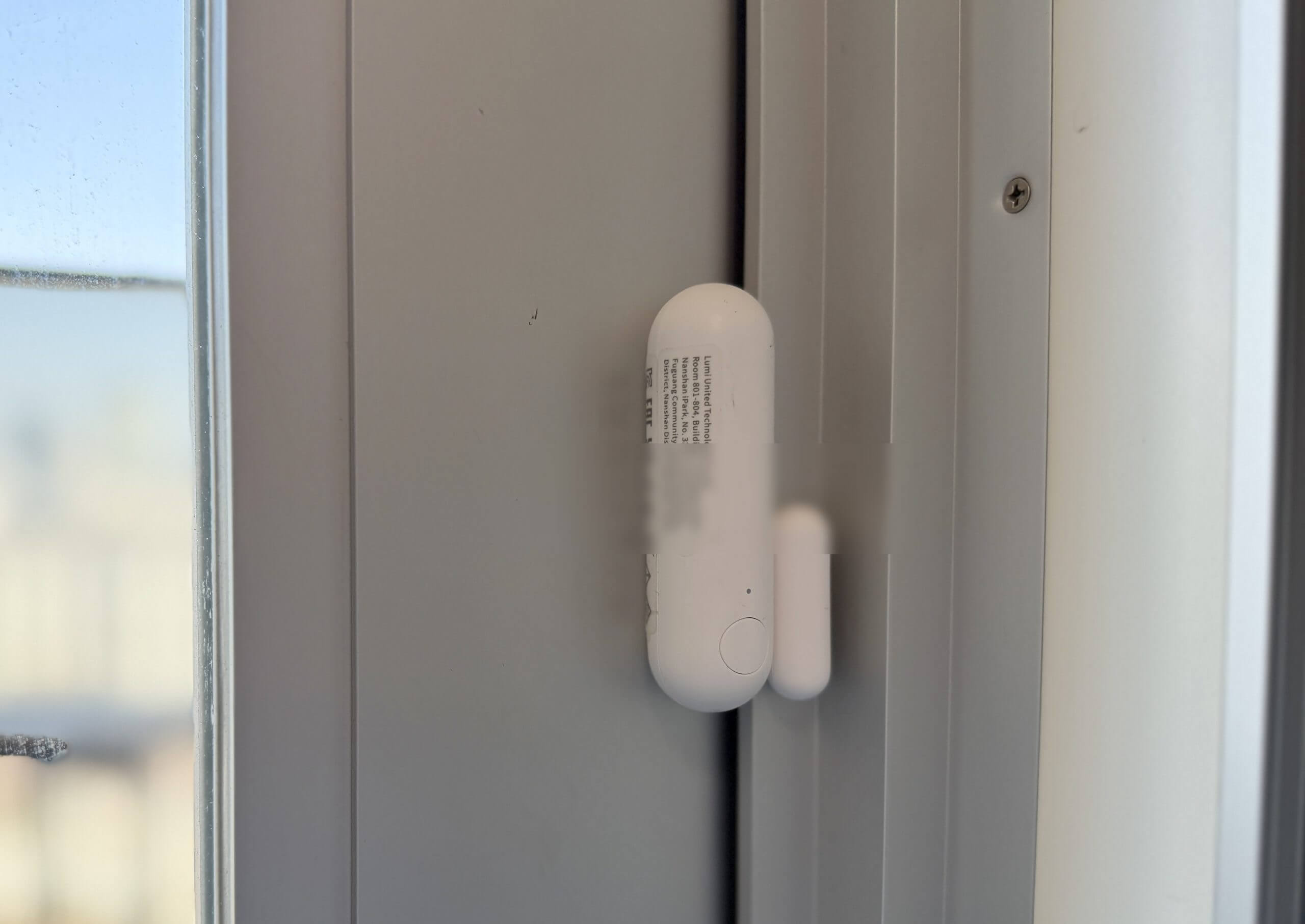 本体側面のMatterロゴ