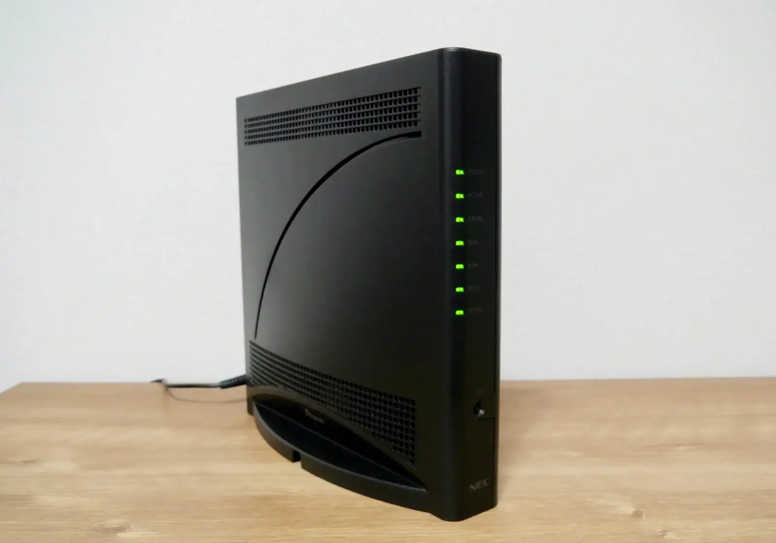 側面:電源投入後のランプ表示
