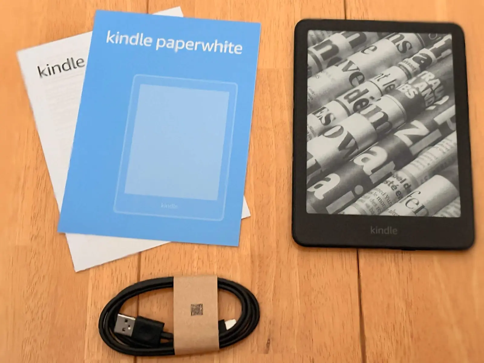 Kindle Paperwhite（第12世代）レビュー｜高速レスポンスで読書が