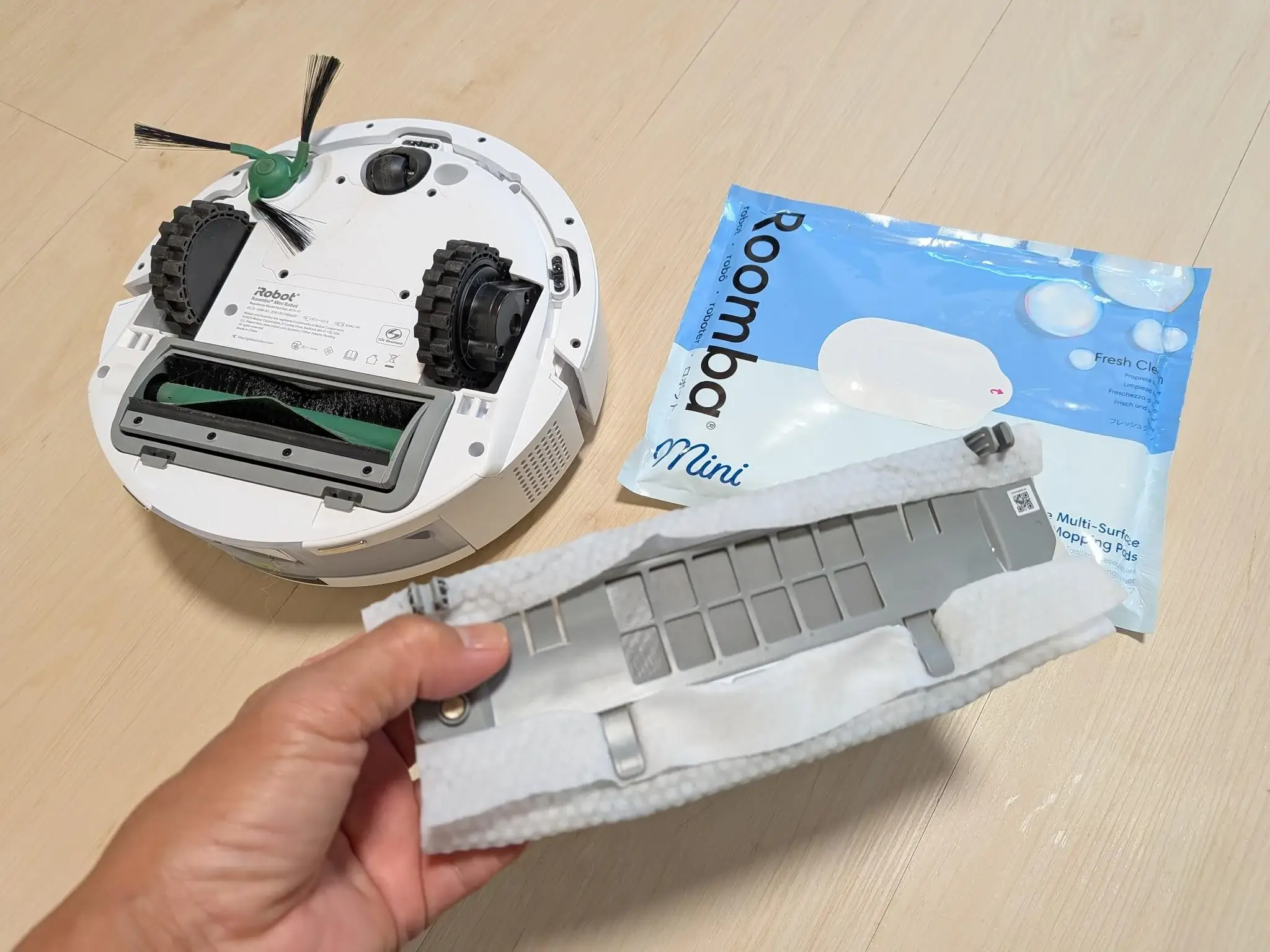 Roomba Miniのパッドプレートと床拭きシート