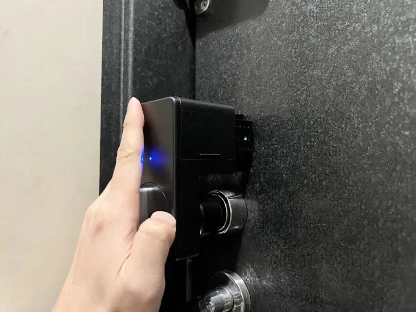 SwitchBotスマートロックの設置