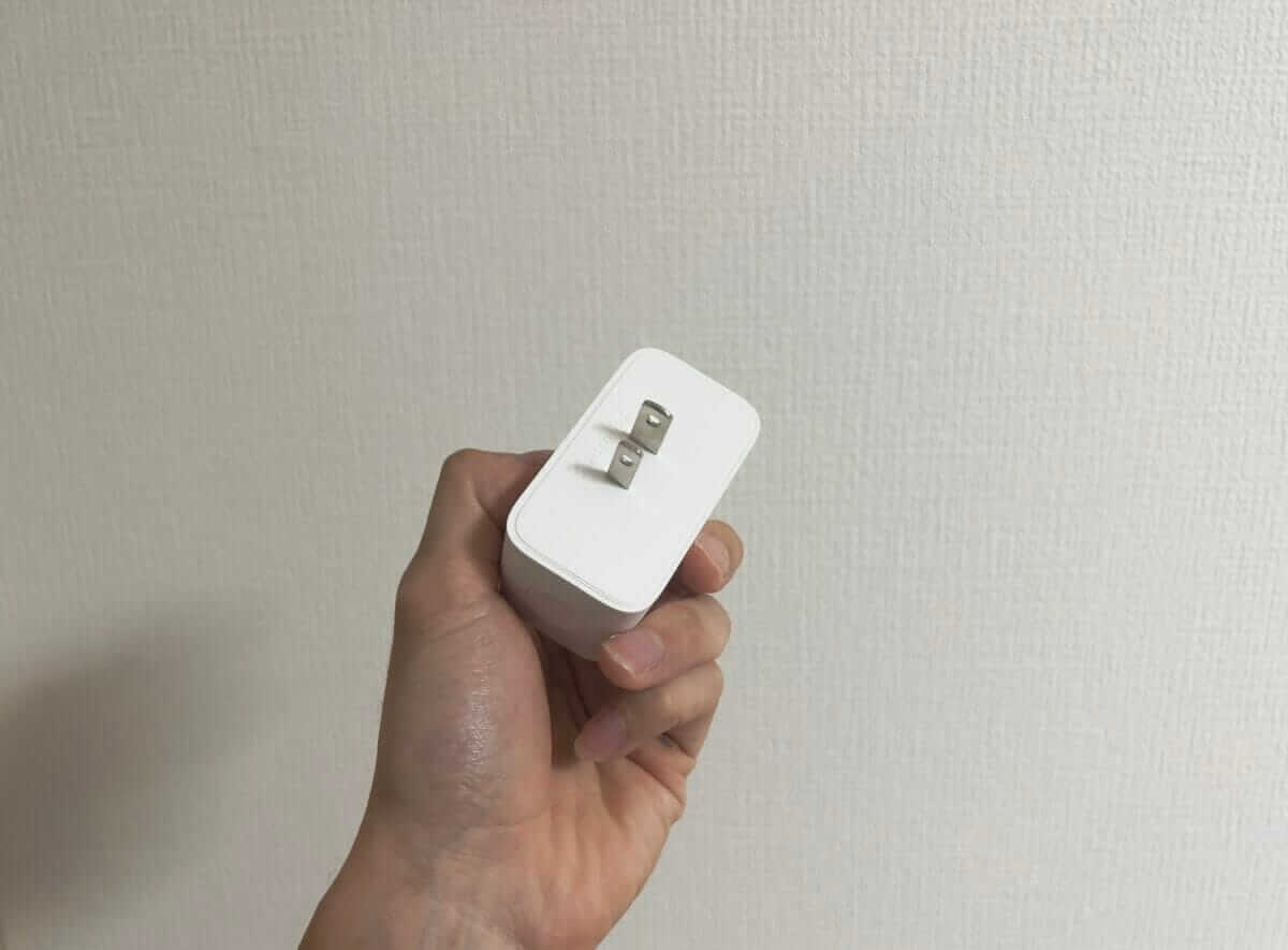 SwitchBotプラグミニの本体側面