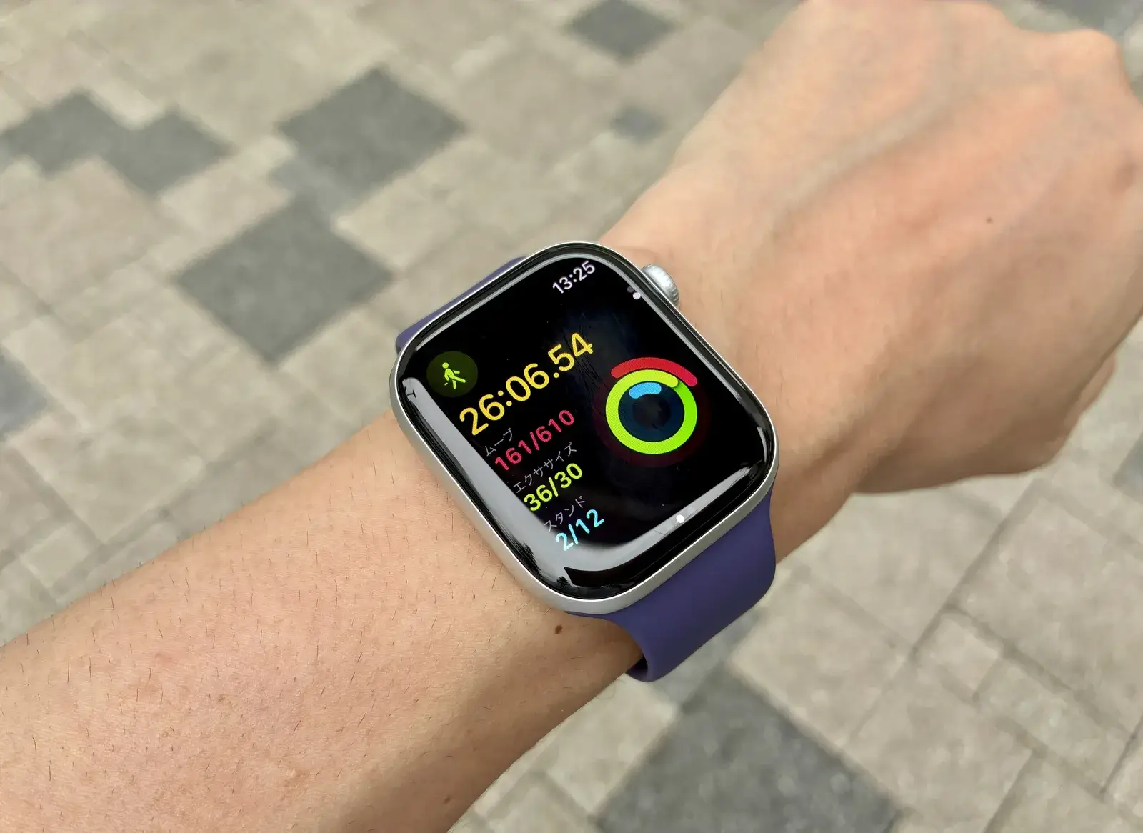 アクティビティリングで1日の運動量がひと目で分かります