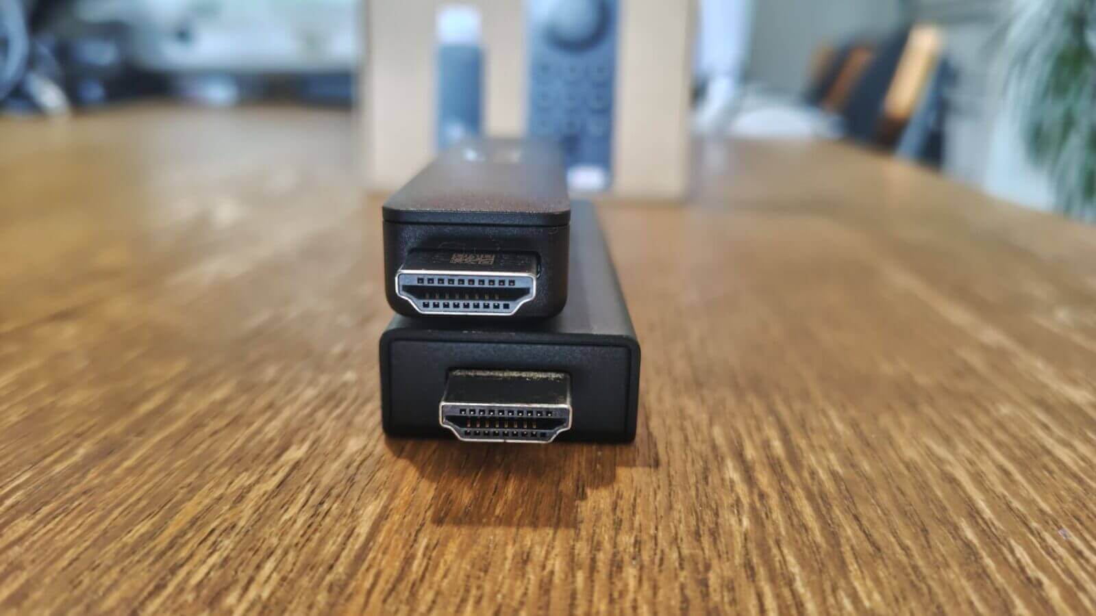 Fire TV Stick HDの本体比較