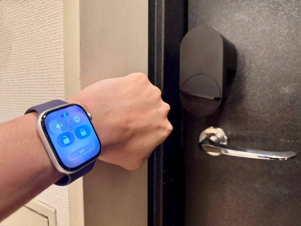 Apple WatchからNature Lockを操作する様子
