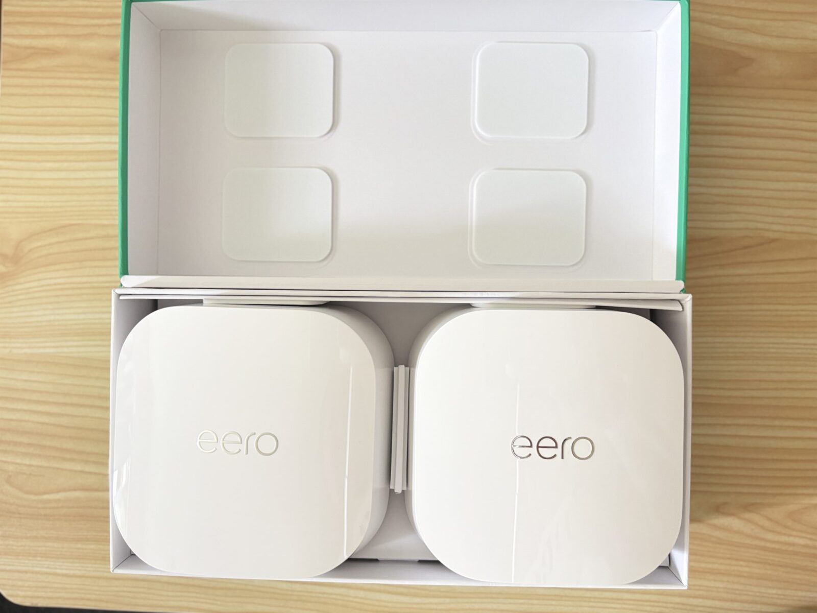 eero 7開封した画像