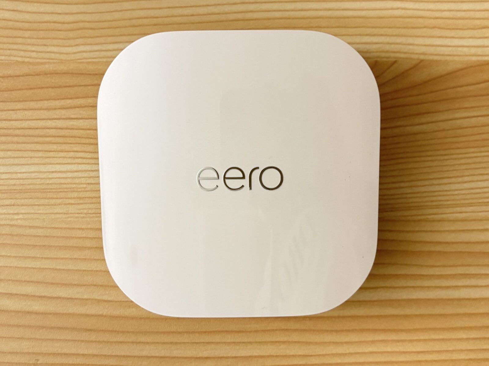 eero 7の外観写真